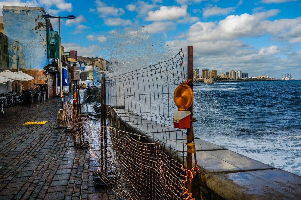 Oleaje en Las Canteras