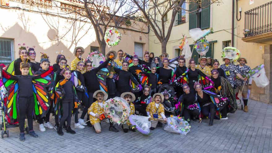 Cercavila i dinar popular al Carnaval de La Jonquera