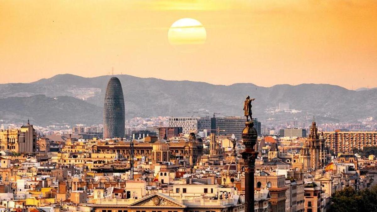 Barcelona vivirá el eclipse de manera parcial con el Sol cubierto en un 99,7%.