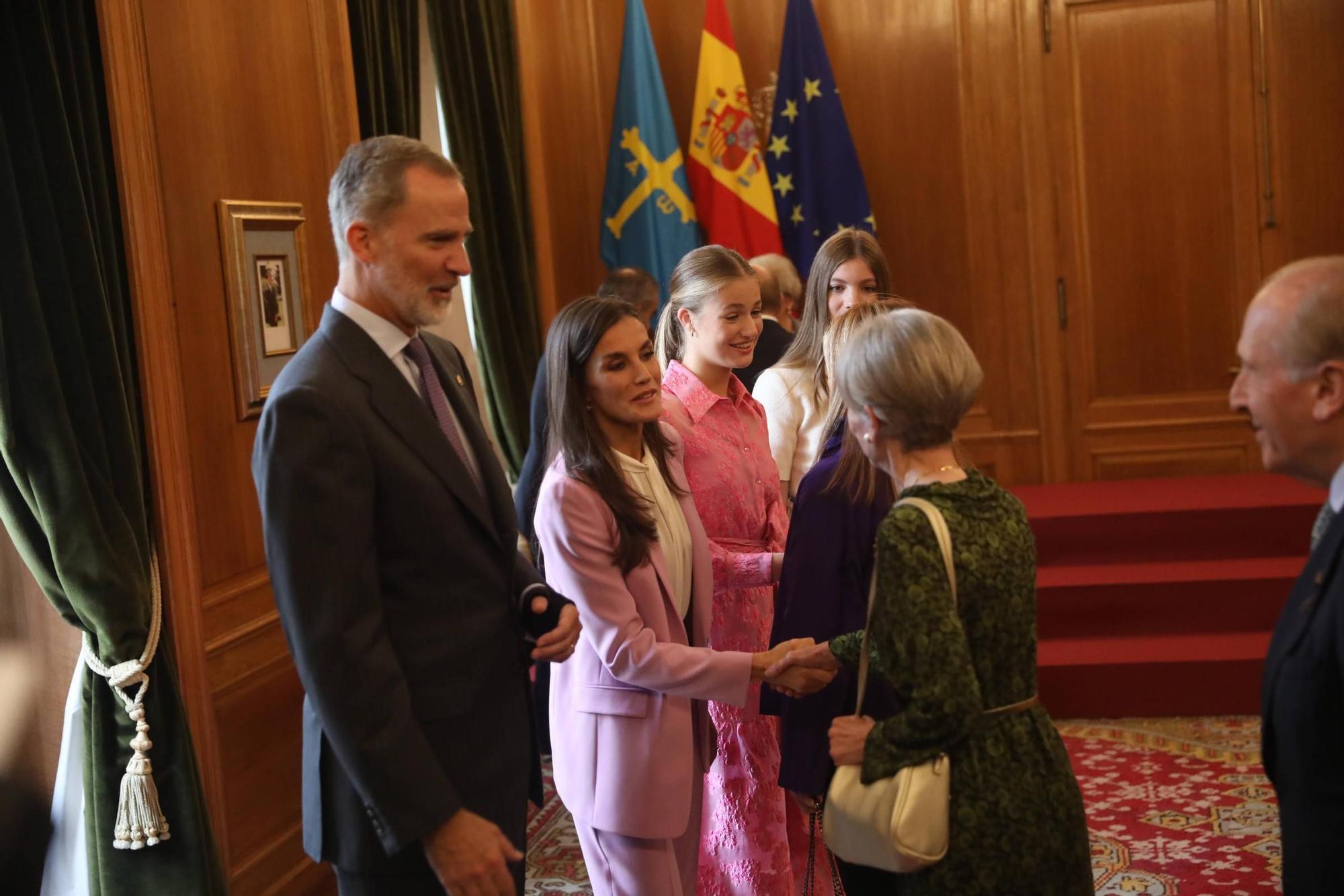 EN IMÁGENES: La Familia Real recibe a las medallas de Asturias, hijos Predilectos e hijo adoptivo 2023