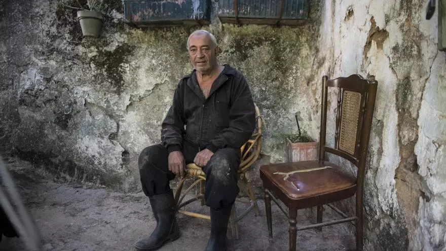 Así viven sus últimas horas en la Ribera del Marco de Cáceres antes de que derriben sus casas