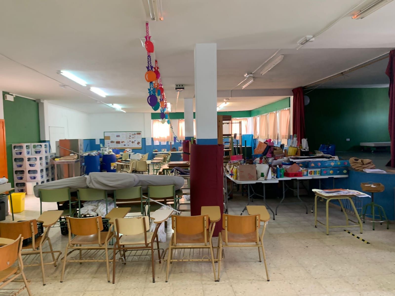 Obras en el colegio Ajei de San Bartolomé a cuatro días de comenzar las clases