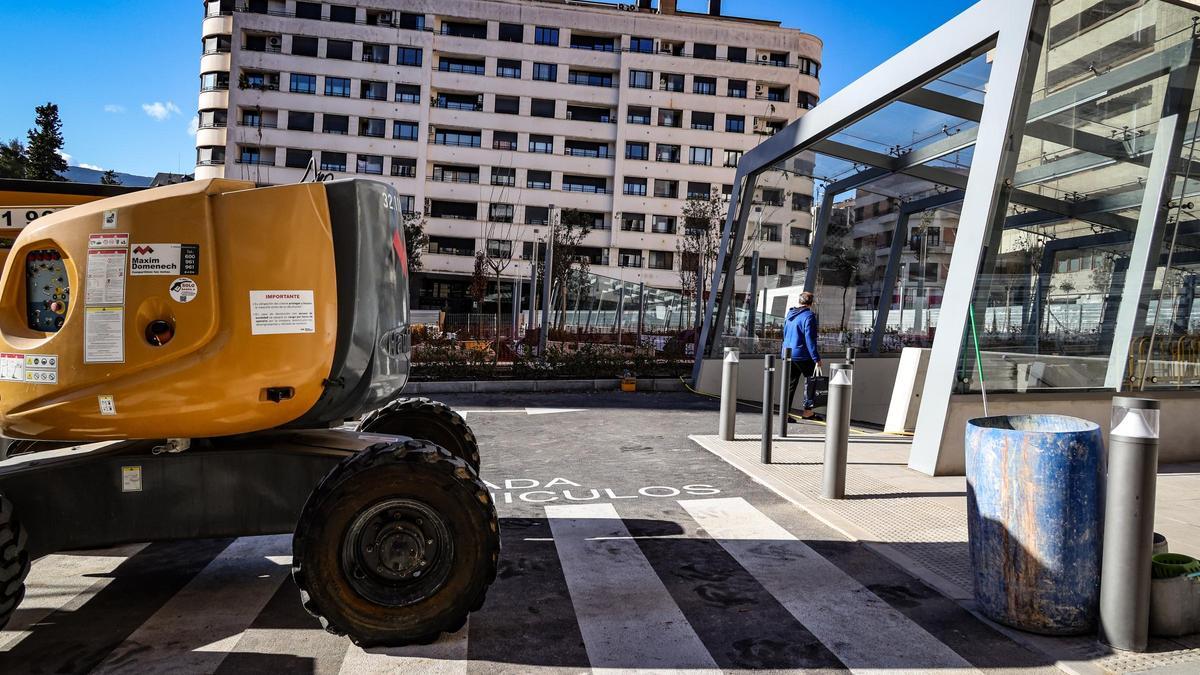 El parking de la Rosaleda sigue cerrado