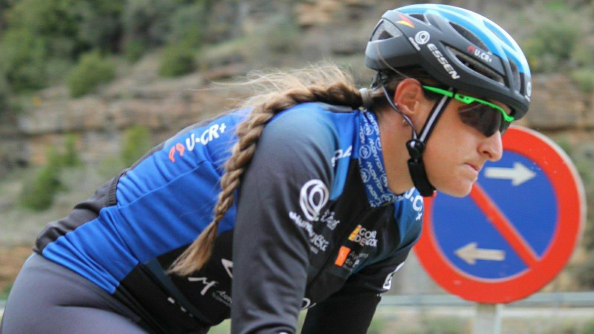 Conchi Pérez, campeona de Aragón en 2020 con el club ciclista La Tova-Asesoría Almudévar.