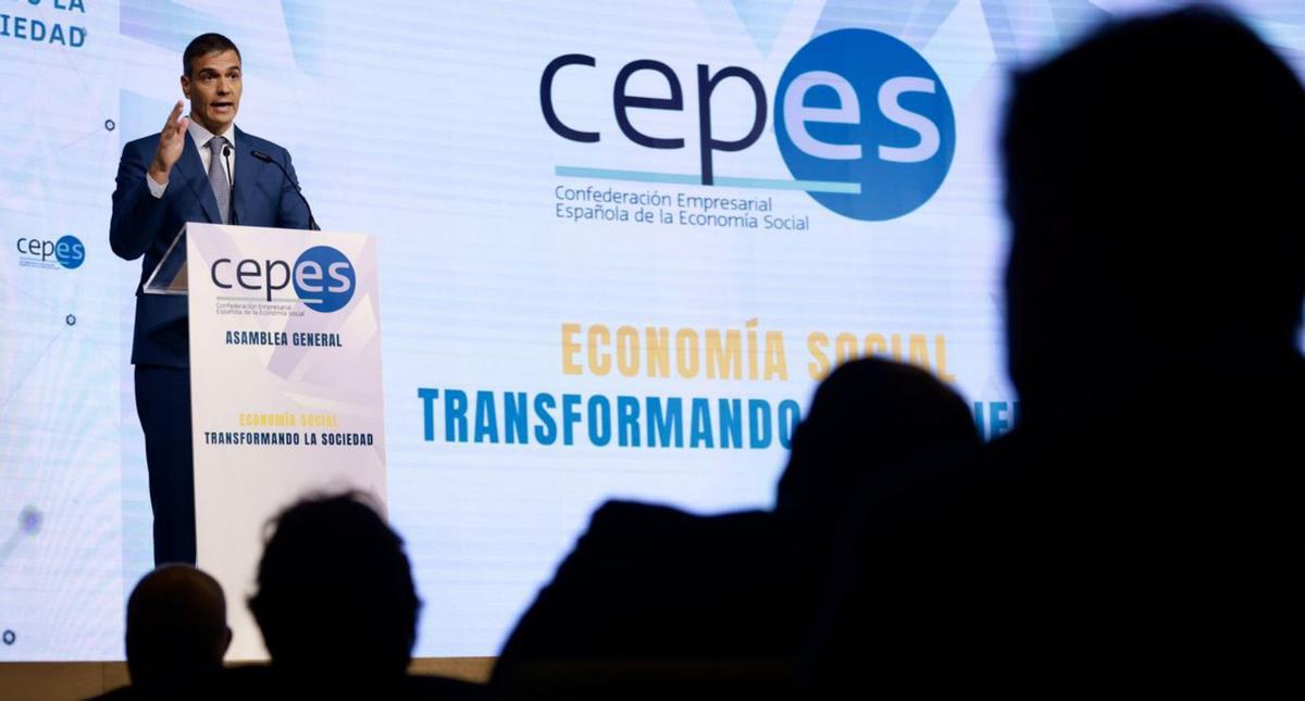 Pedro Sánchez, intervino en la clausura de la XXXII Asamblea de Cepes, reafirmando el compromiso del Ejecutivo con el modelo.  | CEPES