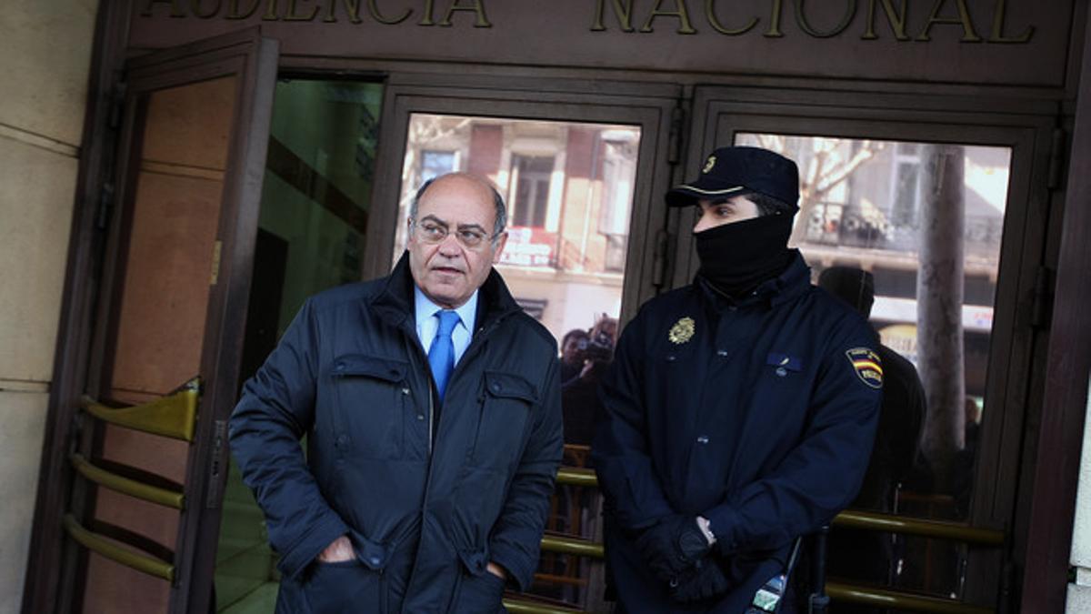 El expresidente de la CEOE Gerardo Díaz Ferrán sale de declarar, en marzo del 2012, de la Audiencia Nacional por el 'caso Marsans'