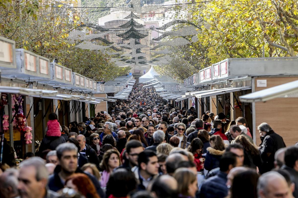 Más de 90.000 personas visitaron la Feria de Xixona el año pasado.