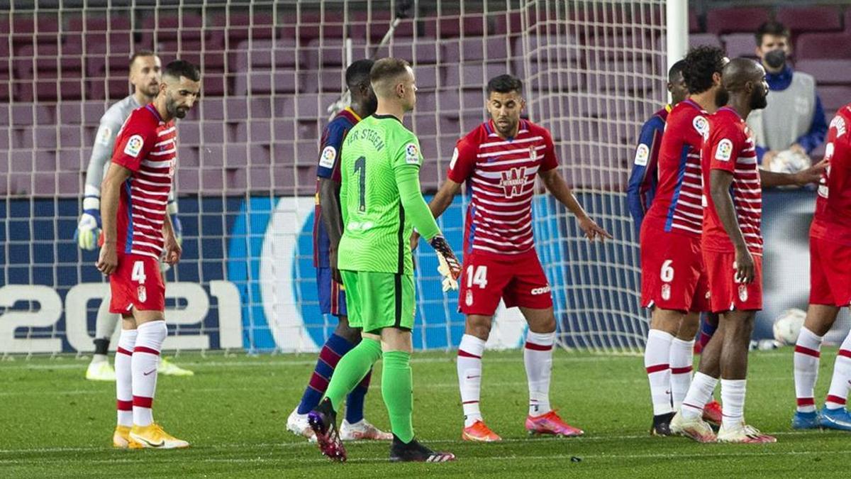 Ter Stegen subió a la desesperada para intentar evitar la derrota ante el Granada