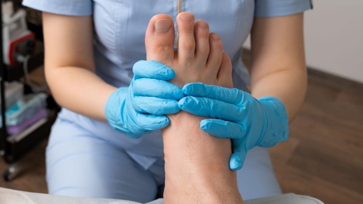 Los podólogos ven en esta nueva tendencia una forma de cuidar la salud de nuestros pies.