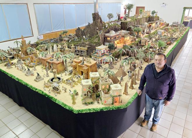 El tradicional belén en movimiento de Nando vuelve a Gondomar en 75 metros cuadrados