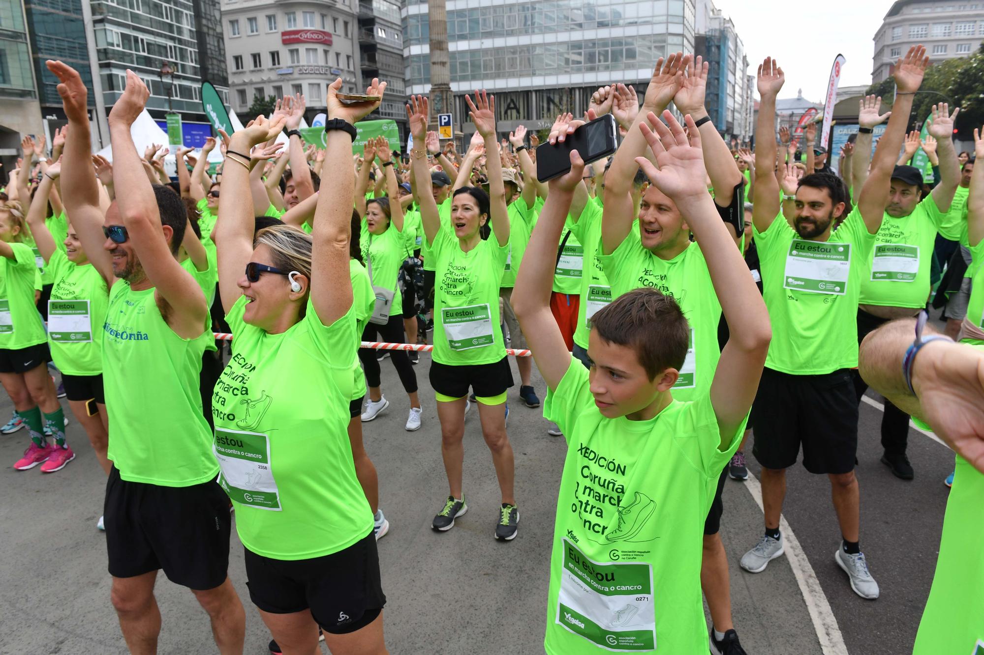 Más de 2.400 participantes en la Andaina Solidaria Contra o Cancro en A Coruña