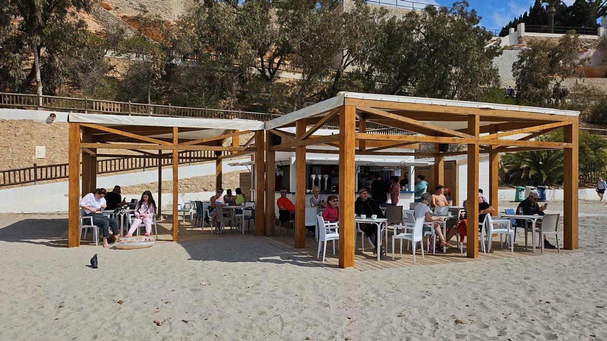 Chiringuito abierto este fin de semana en La Caleta (Cabo Roig)