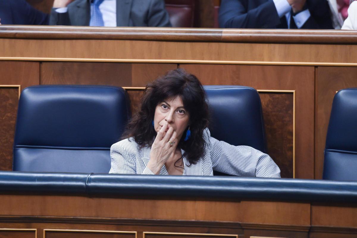 Ana Redondo, durante el Pleno del Congreso.