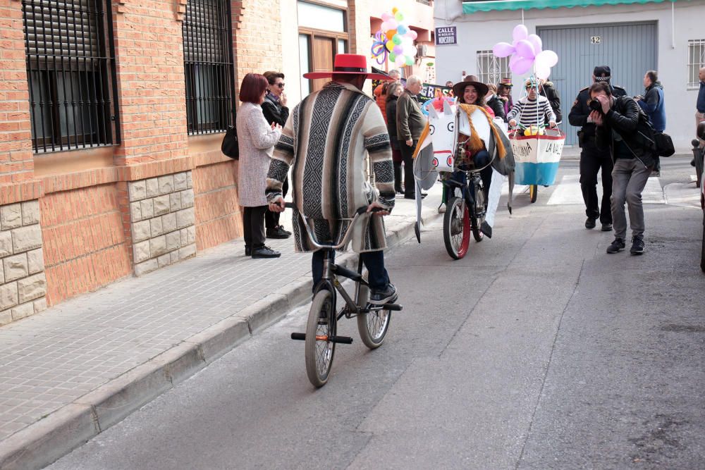 Caminata multitudinaria para recaudar fondos para las personas sin hogar