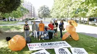 La gran acampada de La Calzada contra el tráfico pesado estará repleta de actividades: "Queremos simbolizar que en 31 años no se ha avanzado nada"