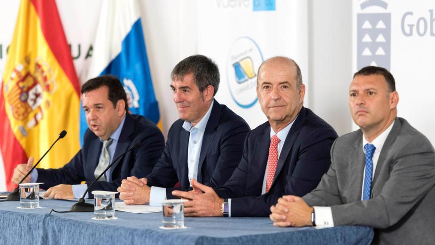 De izquierda a derecha, Gonzalo Medina, Fernando Clavijo, Pedro Ortega y Andrés Calvo.