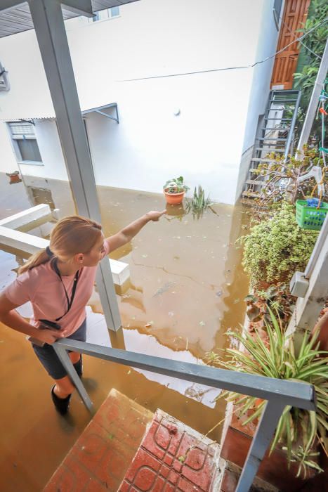 Los vecinos de Molins, devastados por las consecuencias del temporal