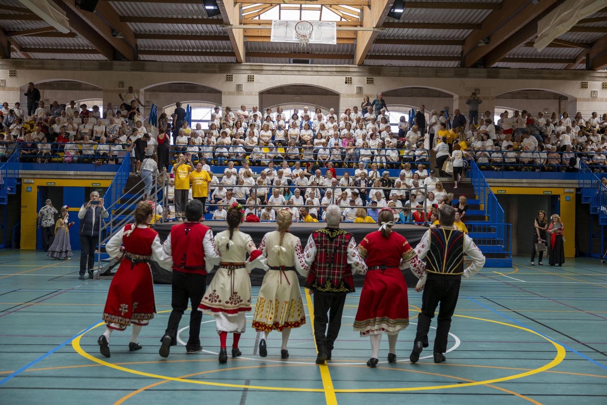 La Gent Gran celebra su gran jornada de fin de curso
