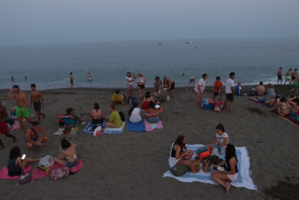 Málaga celebra la noche de San Juan en sus playas