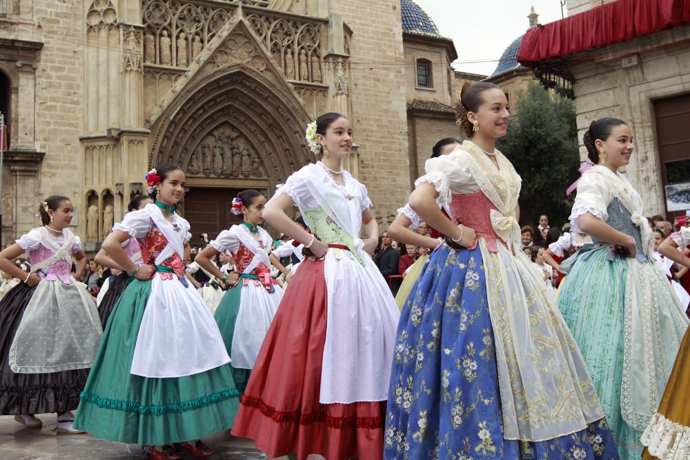 Dansà infantil a la Virgen