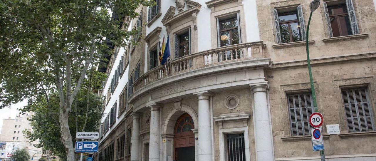 Exterior de la sede judicial de Vía Alemania, en Palma.