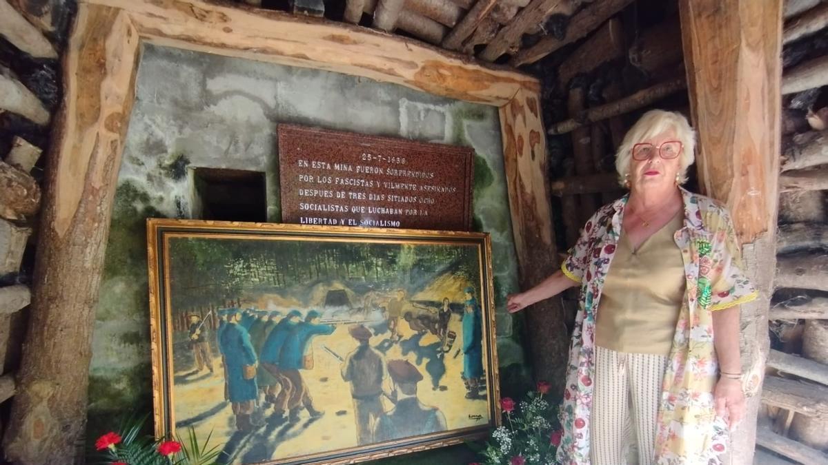 Ana Canteli, en la bocamina de La Bornaína.