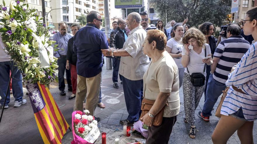 Hunderte Motorradfahrer ehren Luis Salom auf Mallorca