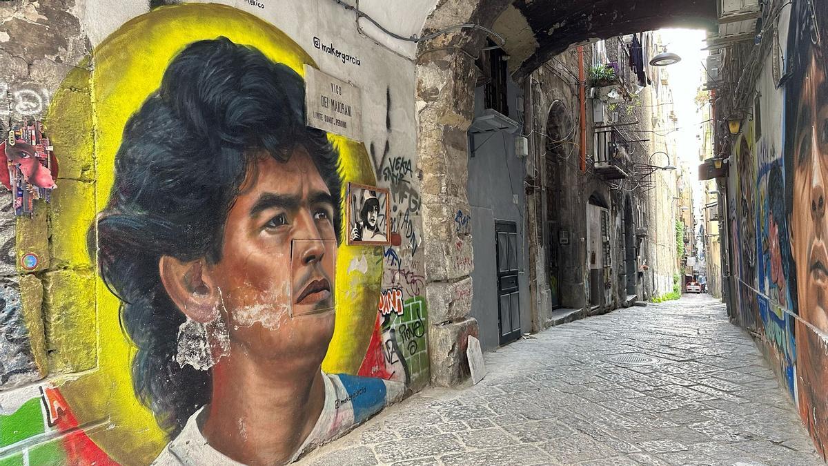 Murales de Maradona, en Vico dei Maiorani, Nápoles