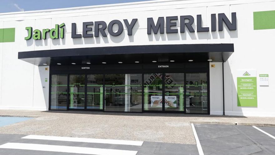 Leroy Merlin inaugura  la seva botiga a Girona, que ha creat 200 llocs de treball