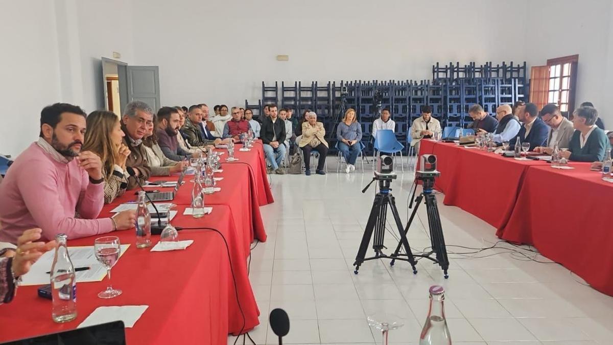 El PP asegura que Alejandro Ramírez vuelve al grupo de gobierno de Teguise 48 horas después de presentar su dimisión