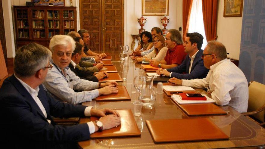 Reunión de los impulsores de Zamora 10 con el Ayuntamiento y la Diputación.