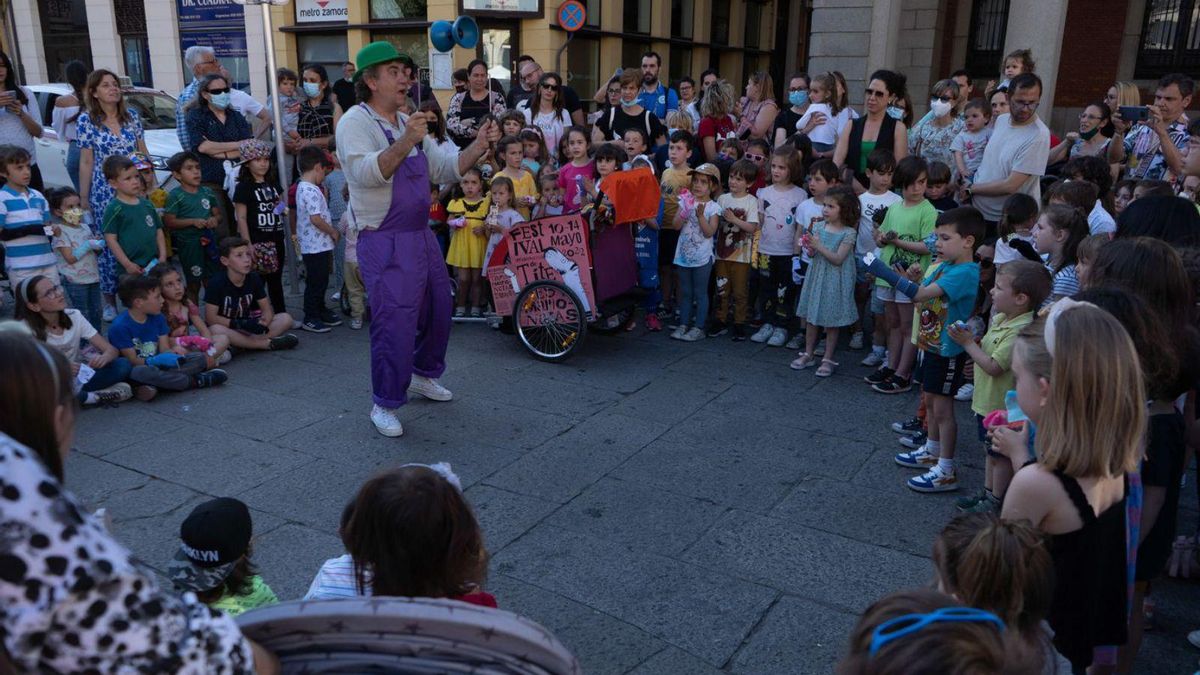 Pumuki abre la primera sesión del "Verano de la Puebla" en Zamora