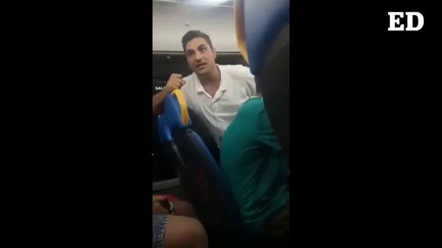 Denuncian una agresión homófoba en una guagua de Canarias