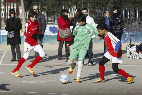 FÚTBOL SALA: La Almozara CP-Josefa Amar y Borbo (serie primera benjamín) / La Almozara-Recarte y Ornat (primera alevín)  / Santo Domingo-Hermanos (serie segundo alevín)