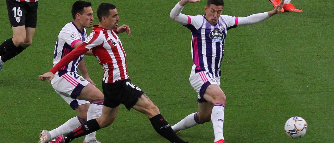 Imagen del encuentro entre el Athletic Club y el Valladolid disputado en San Mamés