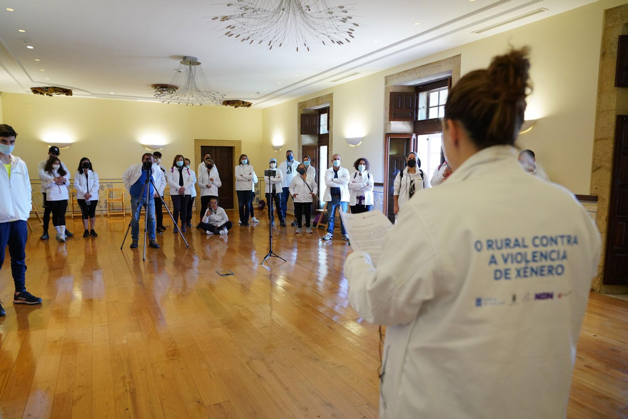 Pisadas contra la violencia de género