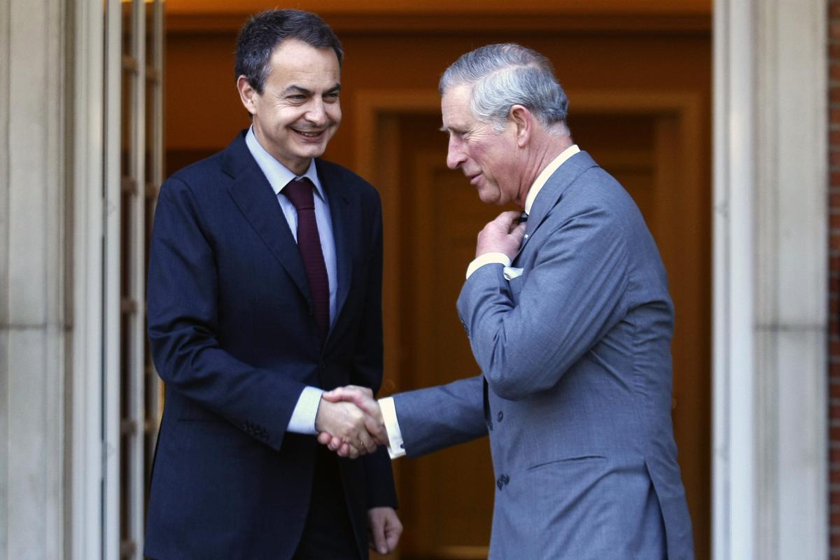 Príncipe Carlos de Inglaterra. El Presidente del Gobierno, Jose Luis Rodriguez Zapatero recibio hoy en el Palacio de la Moncloa al Principe Carlos de Inglaterra e 2011