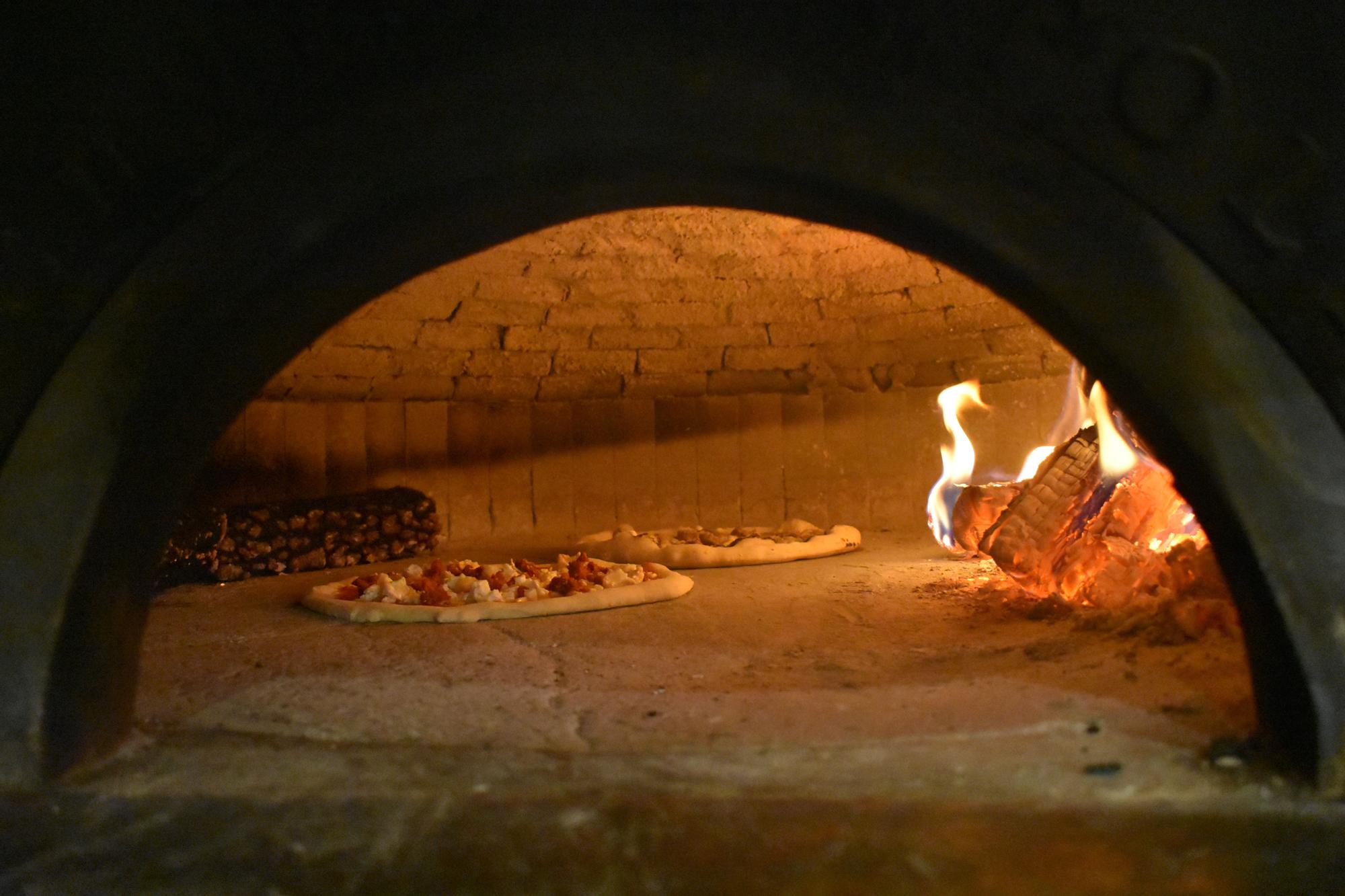 Un lutier barceloní i una eivissenca fan a Solsona les millors pizzes de la província de Lleida