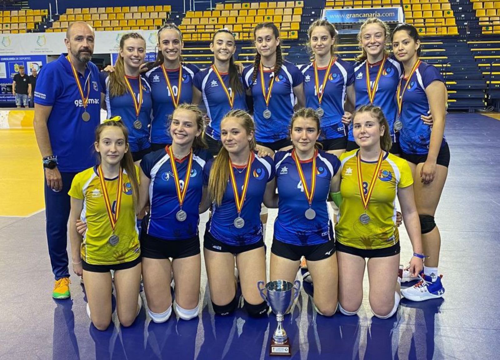 JUVENIL FEMENINO SANT JOAN (PLATA)