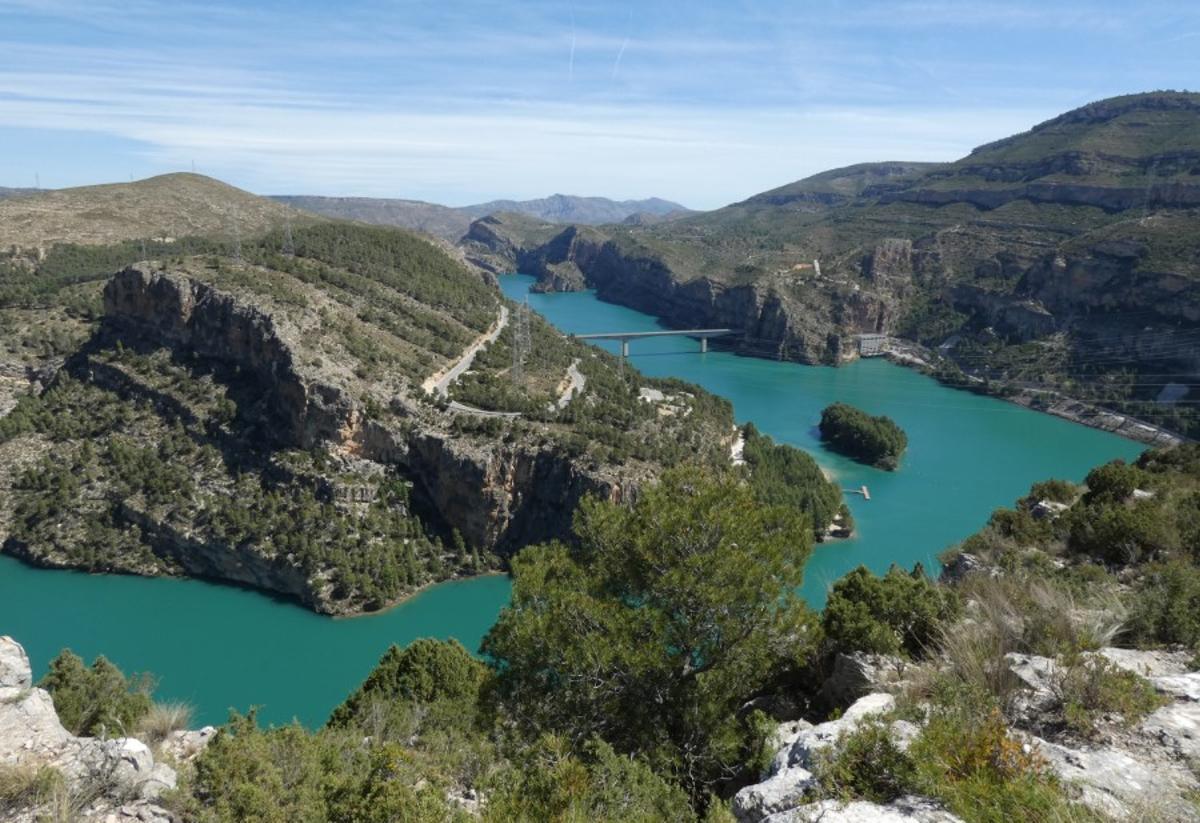 Imagen del embalse de Cortes.