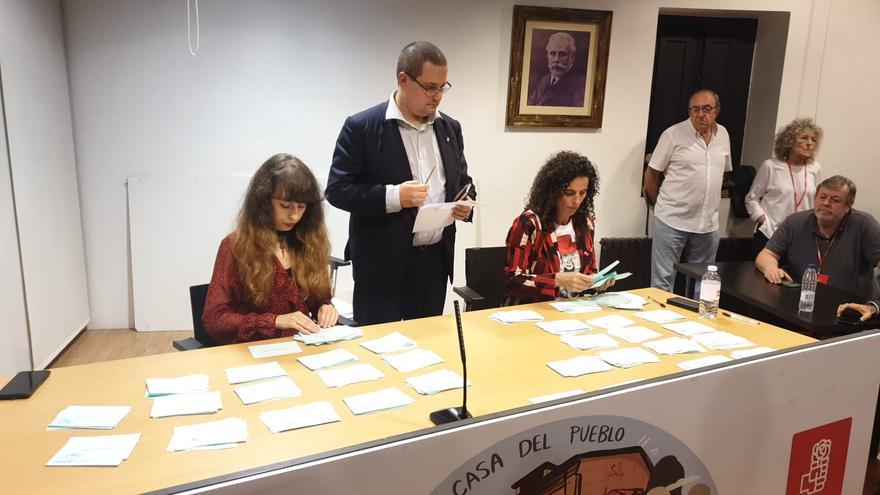 Carlos Fernández Llaneza será el candidato socialista a la Alcaldía