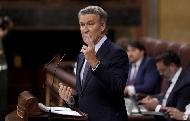 Gobierno y PSOE arremeten contra el PP por la propuesta de Feijóo frente al absentismo laboral: No cree en los derechos laborales