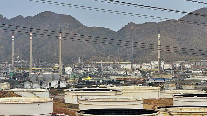 Refinería de Repsol en Escombreras.