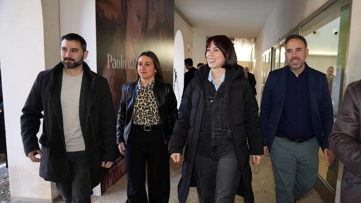 Diana Morant, este sábado, junto a Samuel Falomir (1º izq.), Tania Baños (2ª izq.) y Rafa Simó (1ª der.).