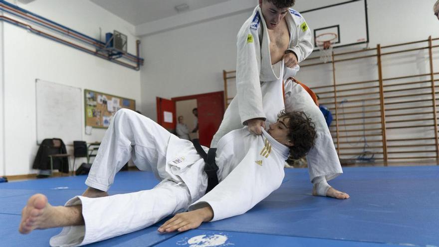 Jiu-Jitsu contra el acoso escolar el Oleiros: "El deporte aporta confianza y seguridad"