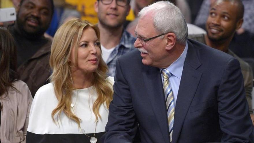 Phil Jackson y Jennie Buss se separan