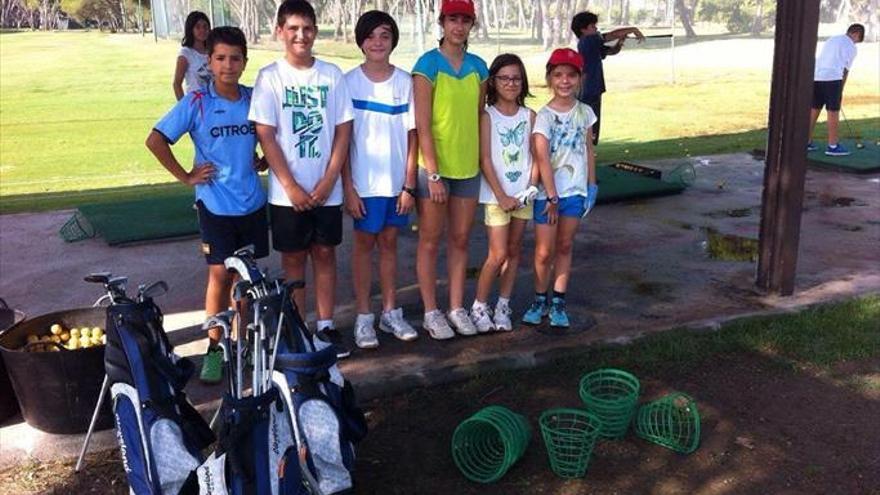 La mejor escuela de golf abre sus inscripciones