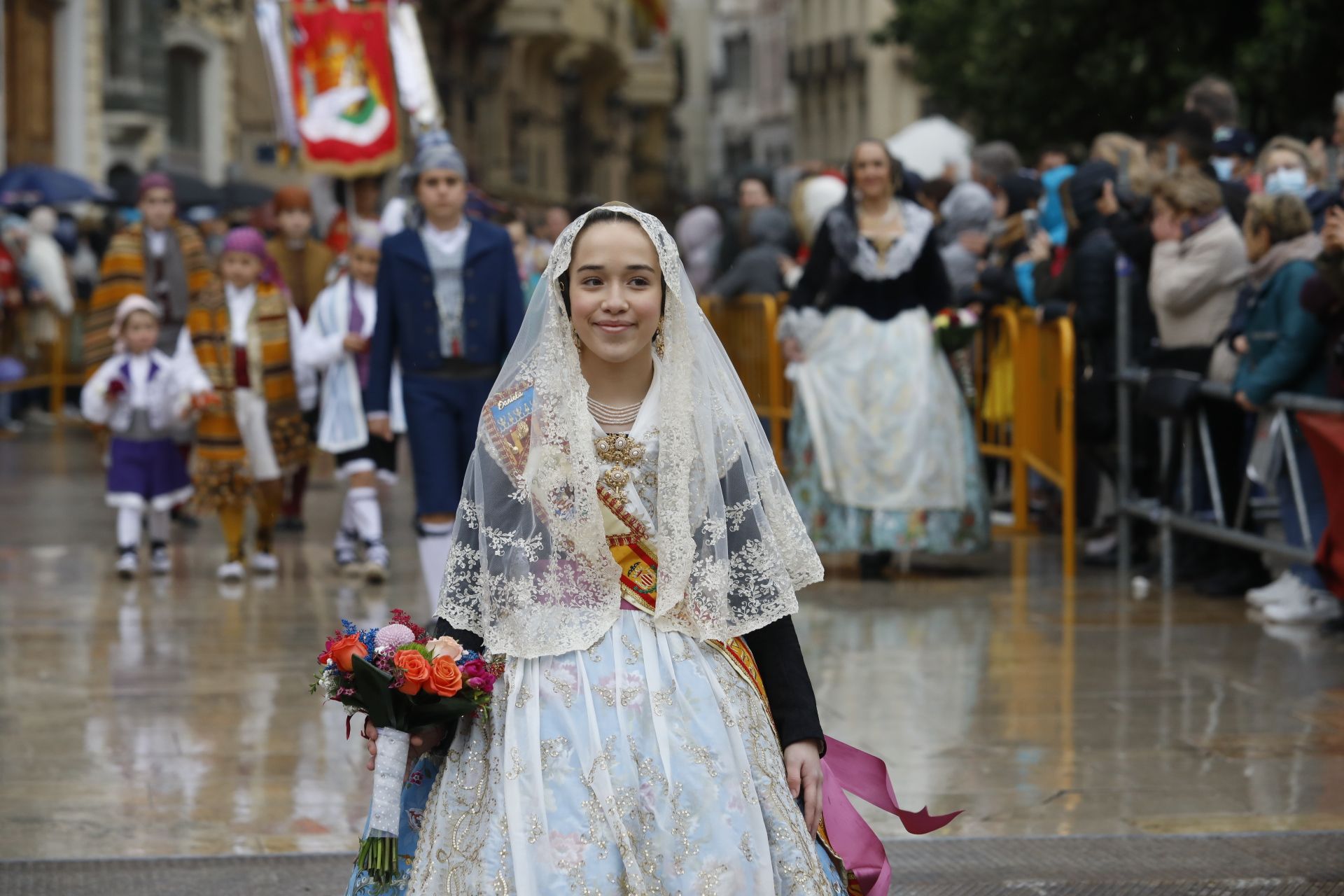 Búscate en el primer día de Ofrenda por la calle Quart (entre las 15.30 y las 17.00 horas)