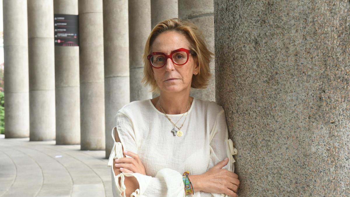 Paula Briones, farmacéutica de A Coruña: «El único consumo de alcohol seguro en el embarazo es cero»