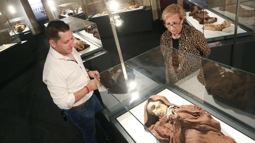 Una iglesia acoge el primer museo de momias de España